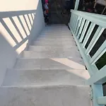 To Kamnaki - Beachfront In Apartment *