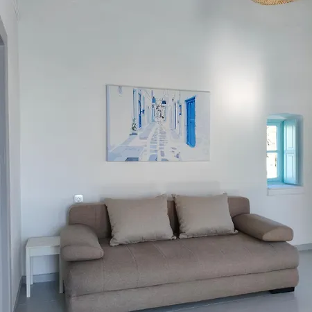 To Kamnaki Seaview In Mykonos' Heart