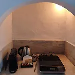 To Kamnaki - Beachfront In