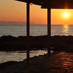 Apartment To Kamnaki - Beachfront In Mykonos Town