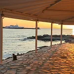 To Kamnaki - Beachfront In * Mykonos Town