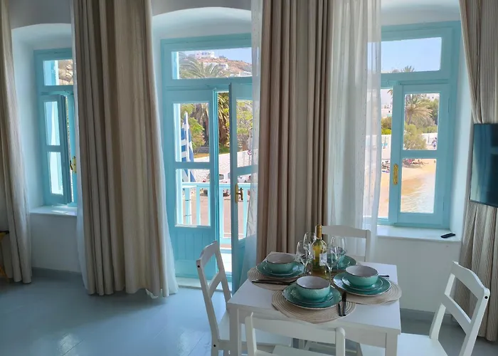 To Kamnaki - Beachfront Apartment In Mykonos Town * Mykonos Town