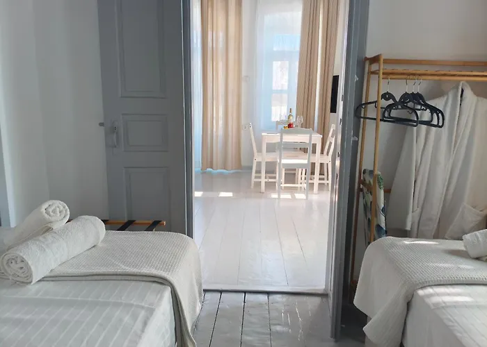 To Kamnaki - Beachfront Apartment In Mykonos Town شقة