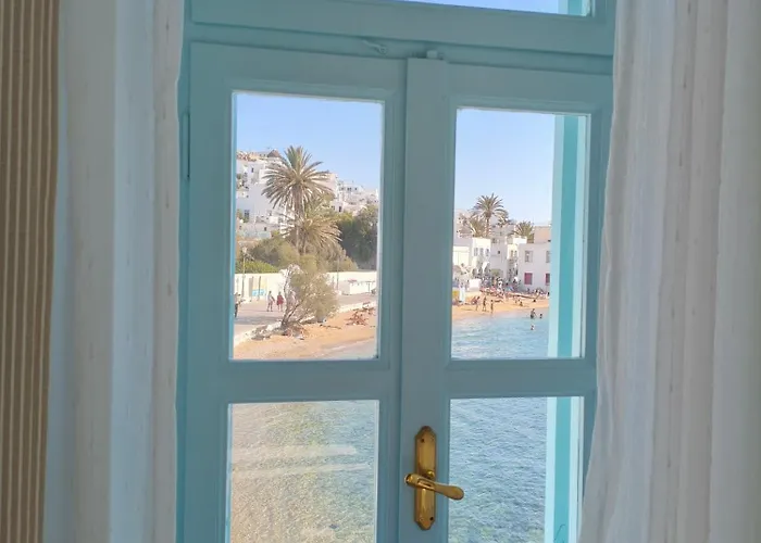 To Kamnaki - Beachfront Apartment In Mykonos Town